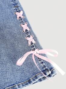 SHEIN Girlism Kawaii Tween Girl Y2k Słodka i słodka opaska na głowę z kokardą Rozszerzane nogawki Jeansy z niebieską ozdobą kokardki, postrzępione obszycie i rozcięta rozszerzana nogawka, szkoła - Niebieski - Zobacz 3