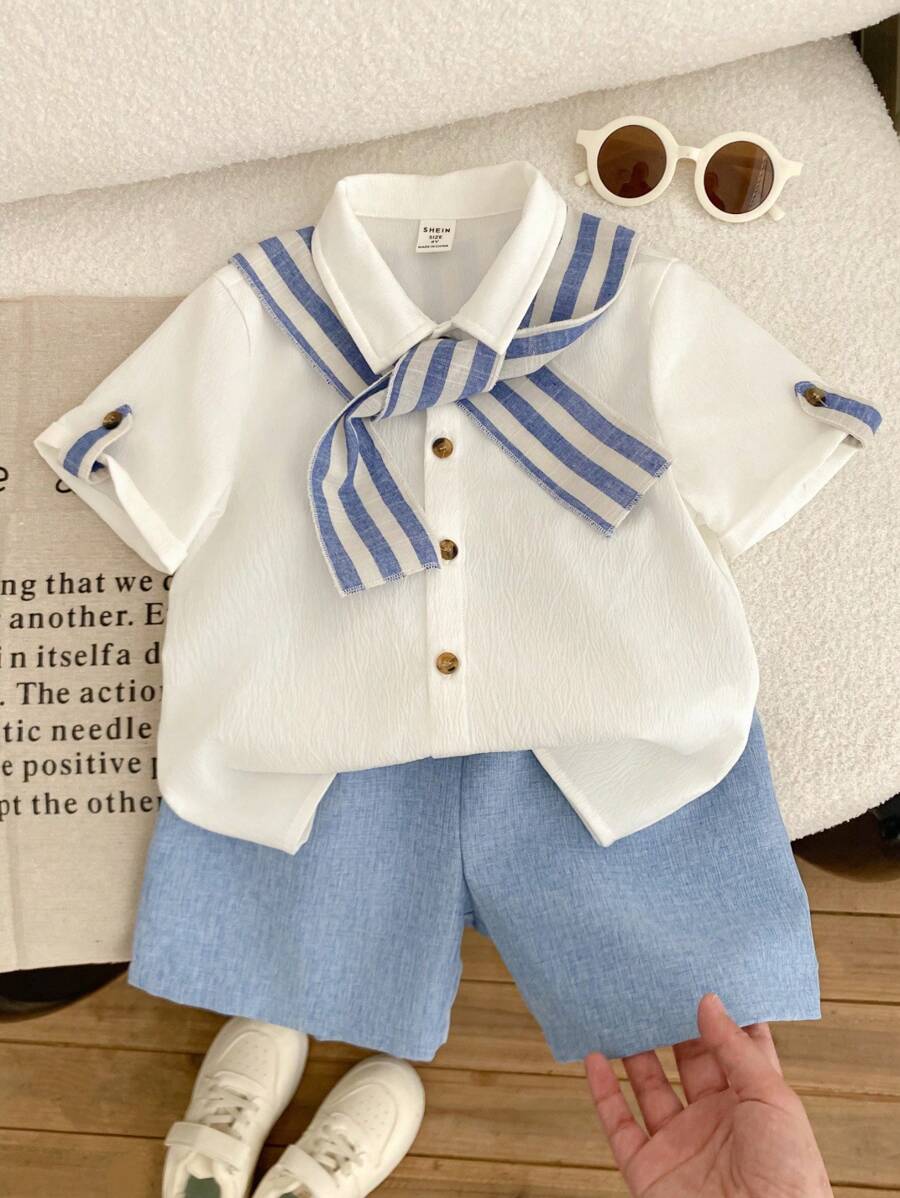 3 件套年轻男童休闲舒适百搭短袖衬衫、图案斗篷和条纹短裤套装