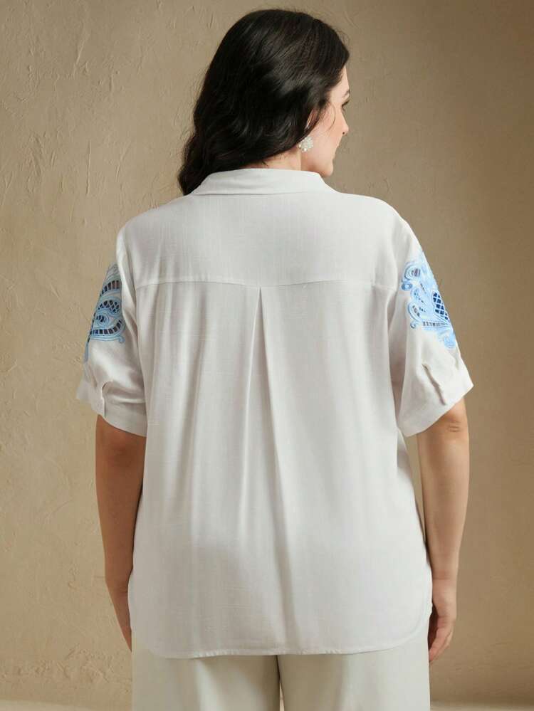 Plus Size Women Elegant Commuter Linen Woven Hollow Embroidered Striped Turndown Collar Short Sleeve Blouse