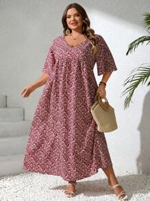 SHEIN CURVE+ Vestido holgado de mujer talla grande con estampado floral pequeño, escote en V y mangas cortas tipo babydoll,vestido árabe, ropa árabe, vestimenta bohemia para vacaciones de verano / país / playa, atuendos de playa, ropa de playa