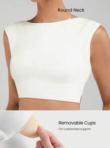 GLOWMODE Featherfit™ Just Do U-back Cap Sleeve Crop Top - 白色 - 查看 3