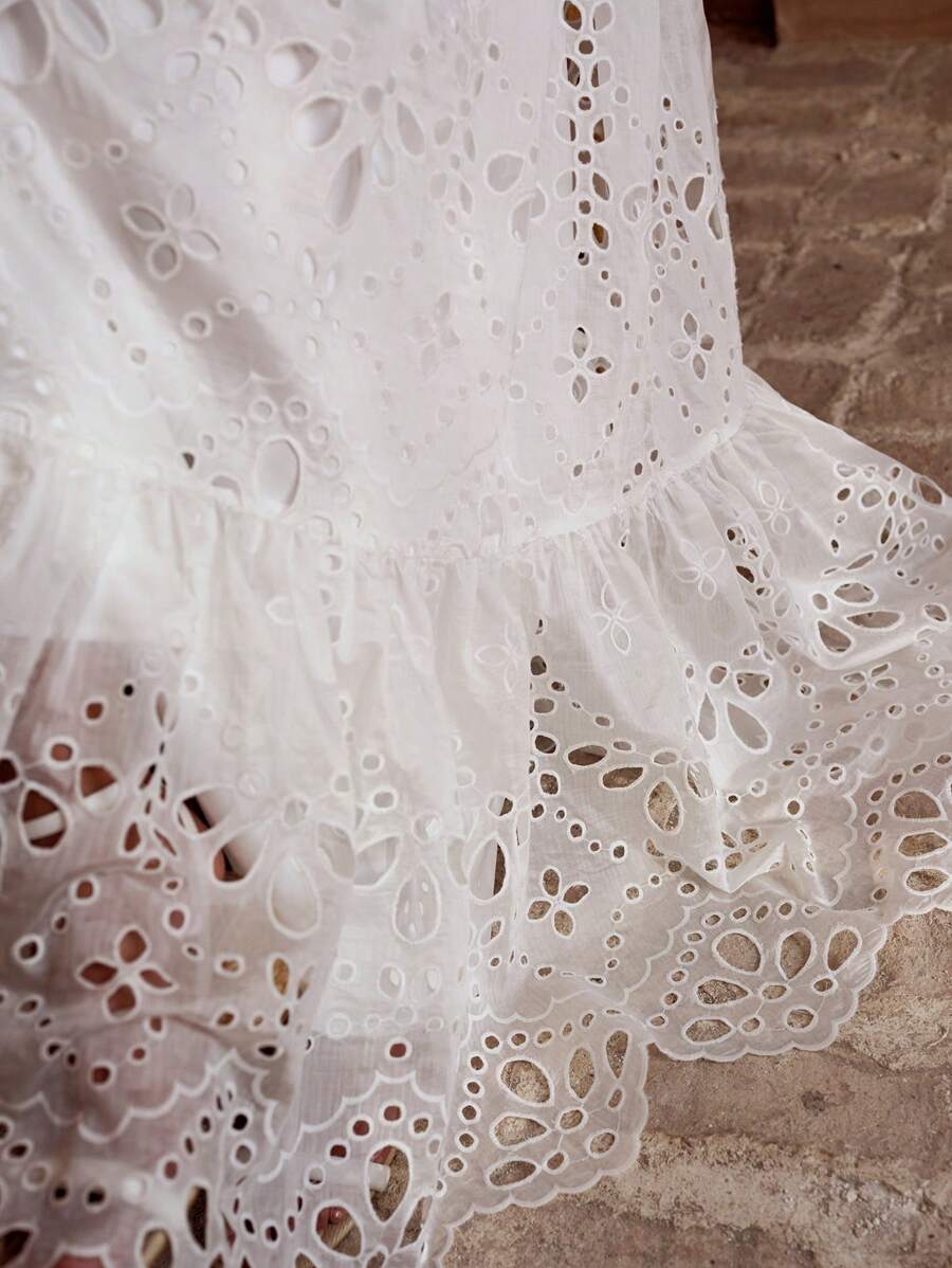 MOTF PREMIUM EYELET EMBROIDERY RUFFLE HEM DRESS - Beige - View 2