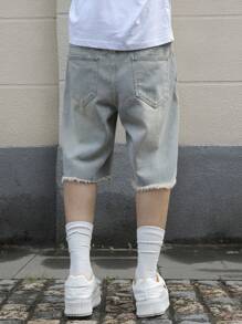 Manfinity EMRG 男士口袋做旧毛边宽松牛仔百慕大短裤 男士做旧牛仔短裤