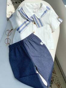 SHEIN Set abbigliamento estivo casual da 2 pezzi per bambino maschio, composto da camicia a righe con collo scialle e pantaloni con vita elastica