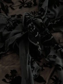 SHEIN MOD ملابس علوية أسود بياقة على شكل حرف V وأكمام متسعة وخصر مطوي، ملابس علوية ملابس، عودة إلى المدرسة، خروج ملابس علوية للنساء، ملابس الخريف، أكمام طويلة