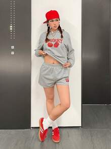 SHEIN Conjunto Casual de Moletom e Shorts Estampa de Cereja, Ajuste Folgado, Confortável, para Adolescentes - Cinza Claro - Visão 12