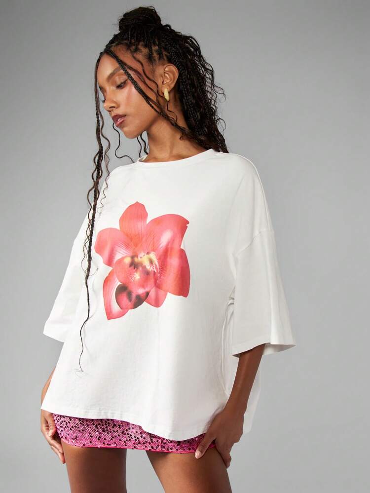 MISSGUIDED Maglietta oversize con grafica floreale, casual in cotone, adatta per primavera/estate, festival, loungewear, design orchidea rosa, stile boho e streetwear