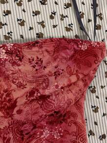 Attitoon Blusa de tubo ajustada tipo vintage con estampado retro de flores en estilo romano con volantes, de color rojo Angola, adecuada para el verano