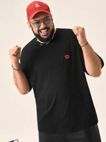 EASEVO Plus Size Men's Loose Fit Red Lip Print Short Sleeve T-Shirt - Black - View 8