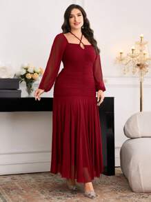 Modelyn Plus Size Elegant Plain Color Ruched Extra Long Dress - Burgundy - View 5