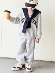 SHEIN 3 件套年轻男孩休闲学院风披肩领字母印花长袖运动衫和松紧腰运动裤套装，适合返校、生日、迎婴派对、节日派对、秋冬季 - 灰色 - 查看 7