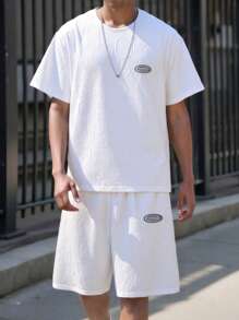 Teen Boy 2pcs/Set Letter Patched Short Sleeve T-Shirt And Shorts With Embossed Logo Detail