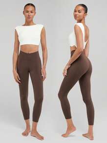 GLOWMODE Featherfit™ Just Do U-back Cap Sleeve Crop Top - 白色 - 查看 8