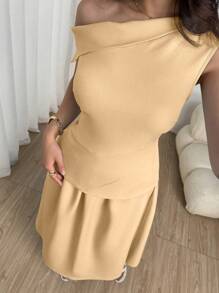 Modelyn 2pcs Solid Color Asymmetric Collar Top And Skirt Set - Khaki - View 3