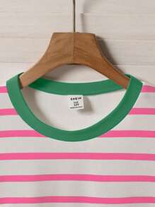 SHEIN 女童条纹印花宽松圆领短袖粉色 T 恤，适合青少年女孩的休闲夏季 T 恤