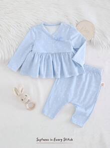 Cozy Pixies 新生儿两件套：柔软针织圆领长袖开衫和松紧腰长裤