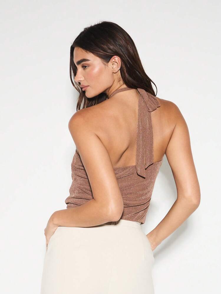 KIZN Top corto estilo corsé de malla metálica con cuello halter