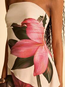 CAJUNI Blusa ajustada y sexy con pliegues, bajo asimétrico, estampado floral rosa sobre fondo albaricoque, adecuada para fecha, picnic, vuelta al colegio.