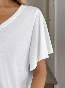 Easowa Solid Batwing Sleeve V Neck Tee - White - View 4