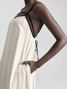 Ontre Damen Leinen Exklusivkleid für alle Jahreszeiten, lässiges Pendelkleid mit Träger und Rückenausschnitt, schwarzes Trägerkleid