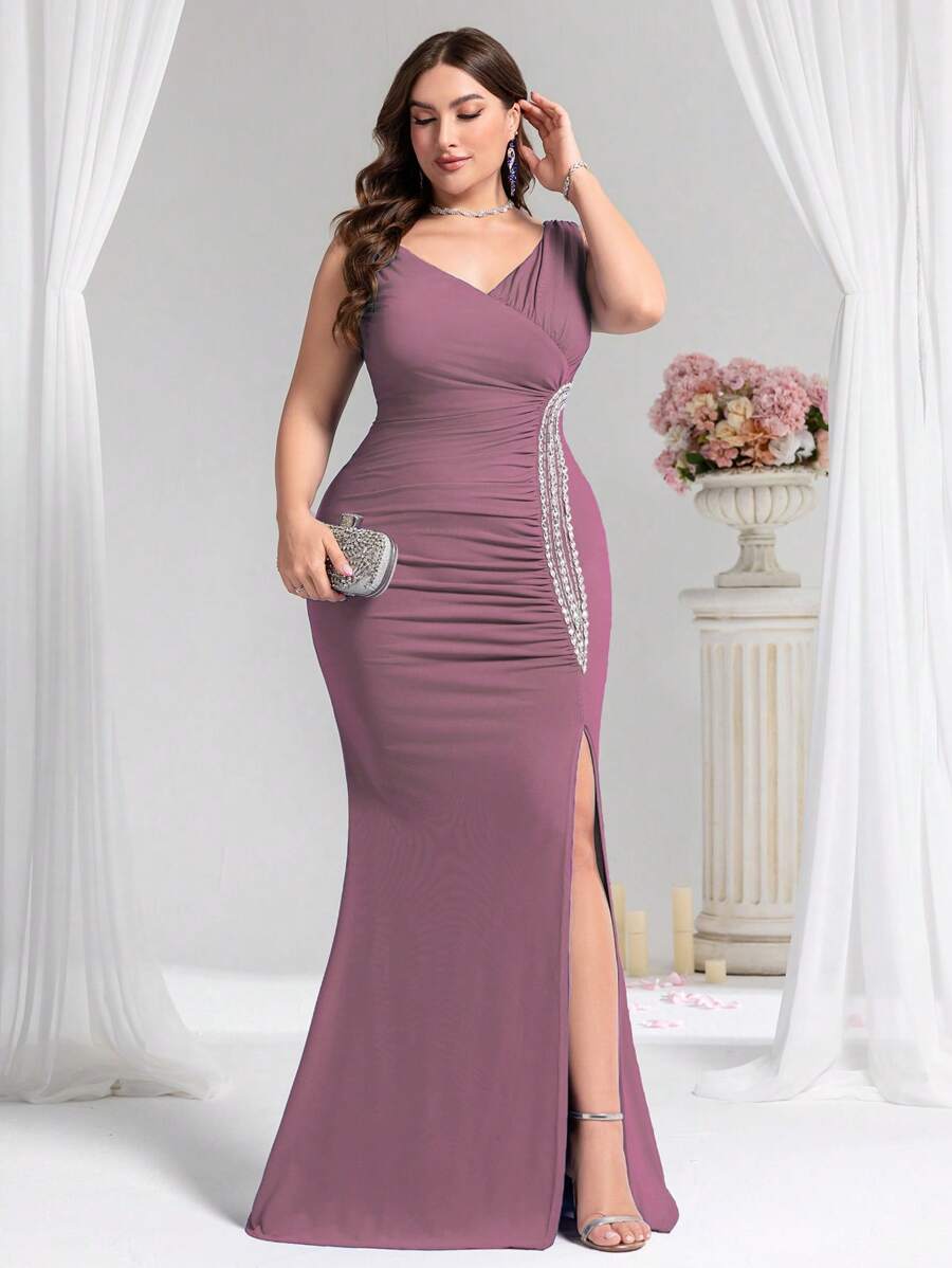 Coutiva Vestido de noche de unicolor tipo real con decoración de cuentas, escote en V con tirantes finos y abertura lateral - Rosa - Ver 1