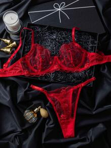 SHEIN Elegant Sheer Embroidered Push Up Bra And Panty Lingerie Set For Plus Sizes, Lift - Red - View 1