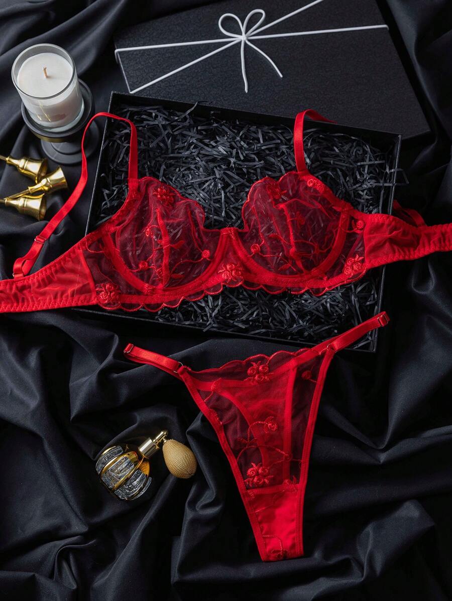 SHEIN Elegant Sheer Embroidered Push Up Bra And Panty Lingerie Set For Plus Sizes, Lift - Red - View 1