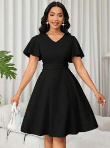 Lunelith SHEIN Lunessa 女式纯色 V 领 A 字腰带优雅短袖连衣裙 - 黑色 - 查看 6