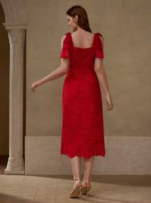 MOTF PREMIUM VÁY MIDI CỔ VUÔNG REN GUIPURE CÓ NƠ KHÔNG CÓ THẮT LƯNG - Đỏ - Xem 4