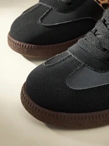 CUCCOO EASI 2025 New Women Spring Vintage Versatile Casual Lace-Up Flat Sports Shoes - Black - View 9
