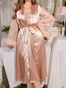 Slumberist 羽毛装饰蕾丝拼接喇叭袖缎面腰带睡袍吊带睡衣套装，奢华优雅睡衣，两件套睡袍，蕾丝睡袍，新娘睡袍套装，秋冬服装 - 香檳色 - 查看 4