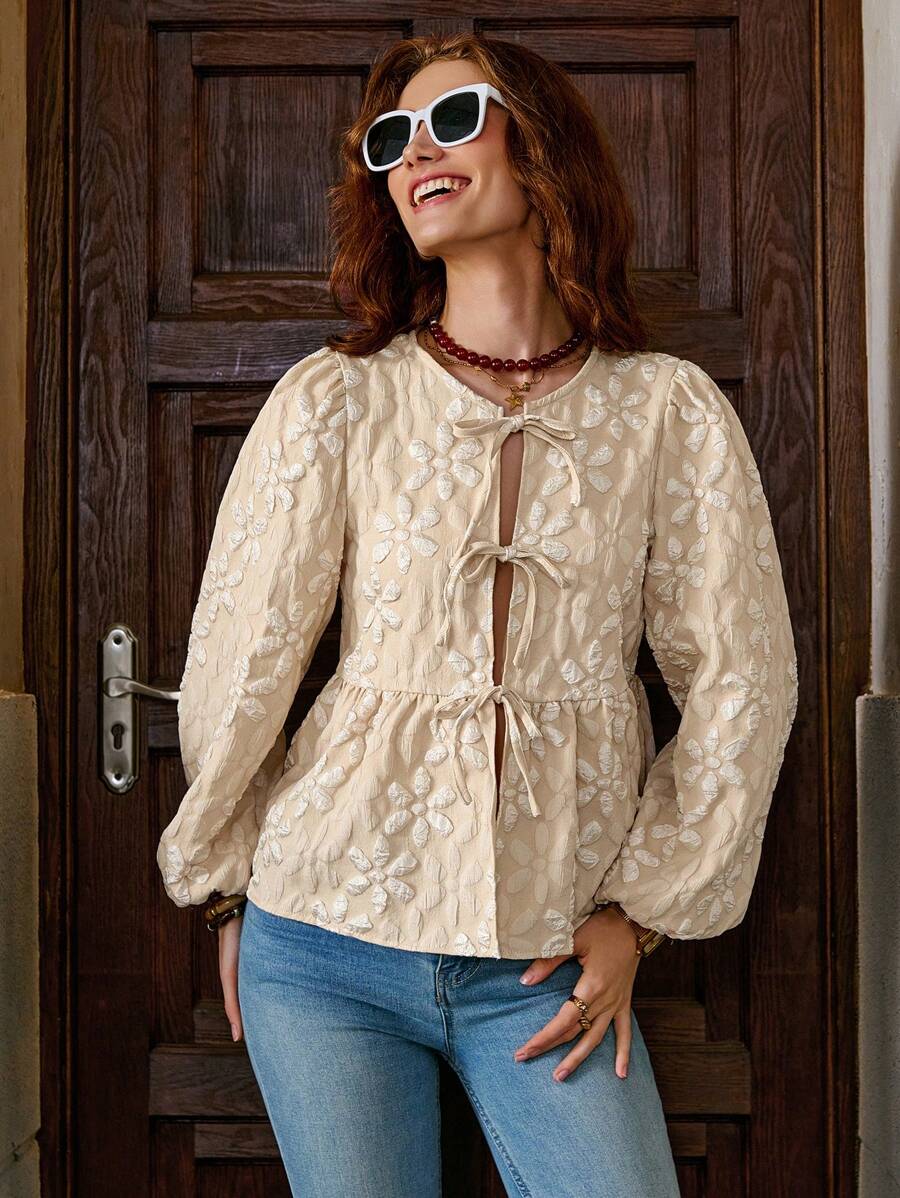 Solivie 1 件女式花卉纹理面料领带蝴蝶结长袖衬衫，长袖上衣 - 杏色 - 查看 1