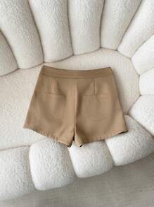 Airaco 女士纯色纽扣设计休闲宽松百搭短裤 - 卡其色 - 查看 2