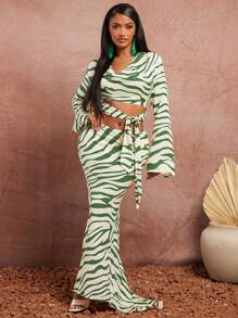 SHEIN SXY Spring And Summer Date Valentine's Day Elegant Vacation Outfits Woman Green Zebra-Print Linen Fabric Long Sleeve Swing Neck Short Top And Ultra Low Waist Line Train Skirt Long Skirt Two-Piece - Multicolor - View 4