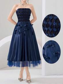 Poshira Đầm dạ hội mùa hè không dây vai, màu trơn, viền bèo nhún, họa tiết hoa 3D trang trí, dành cho nữ (chất liệu cao cấp), đầm sinh nhật nữ, quần áo nữ sinh nhật, đầm thường ngày nữ, đầm mùa hè, đầm dạ hội thời trang và thanh lịch dành cho nữ, đầm dự tiệc cưới, đầm dạ hội, đầm dự tiệc prom, đầm chữ A có eo, thiết kế cổ áo đặc biệt, viền chân đầm phối lưới, đầm màu xanh dương ... - Màu xanh hải quân - Xem 8