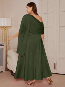 DreamSkyne 加大码纯色不对称领优雅腰部喇叭下摆夏季连衣裙