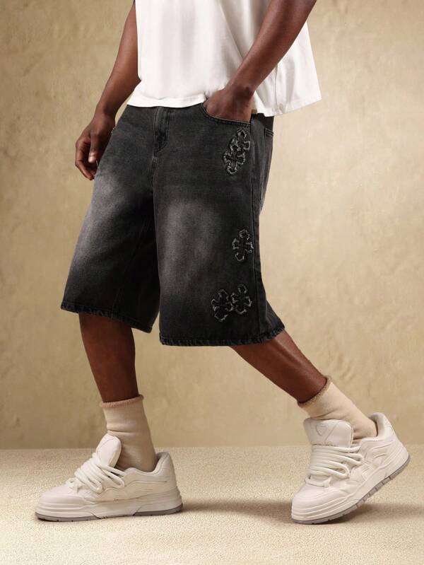  SUMWON 宽松牛仔短裤，饰有贴花细节，及膝长度，都市街头风，夏季节日阔腿短裤，超大嘻哈滑板休闲裤，纯色