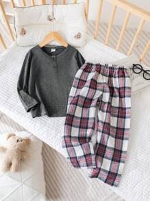 SHEIN Young Boy Solid Color Top And Plaid Pants Pajamas Set Fall Winter - Dark Grey - View 3