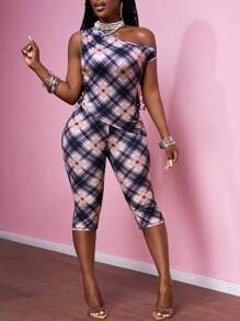Slaydiva 2025 Summer New Fashion Elegant Basic Women Brown Plaid Print Asymmetric Hem Fitted Knit T-Shirt With Tight Skinny Capri Pants Set, Ladies 2 Pieces Outfit, Suitable For Easter, Music Festival, Daily Wear, Party, Christmas, Valentine's Day, Dating, Beach, Cruise, Carnival, Casual Street, Versatile, Back To School - A - Multicolor - View 6