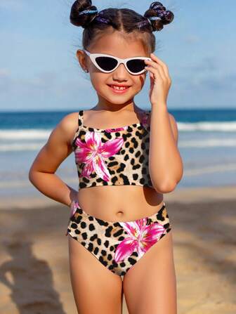 Set di bikini con canotta aderente e triangolo, stile casual da spiaggia per giovani ragazze, con stampa di leopardo, ibisco e frangipane, adatto per vacanze estive al mare, vibrazioni da spiaggia al neon, collezione di costumi da bagno, sensazioni da vacanza, minimalismo costiero, fiori estivi