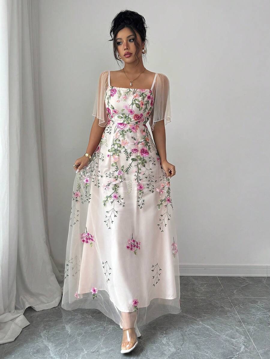 Elenzga 花卉刺绣网布拼布圆领短袖连衣裙 - 杏色 - 查看 1