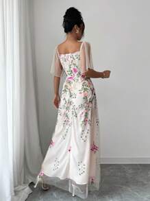 Elenzga 花卉刺绣网布拼布圆领短袖连衣裙 - 杏色 - 查看 2