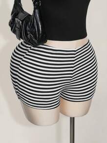 SHEIN ICON 大码 Y2K 性感低腰条纹超短裤 - 黑與白 - 查看 4