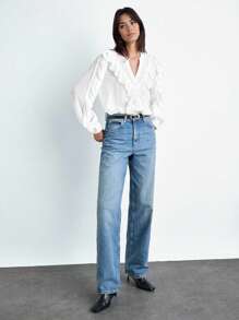 Maija 2025 Blusa Elegante com Decote em V, Manga Longa e Babado para Mulheres, Adequada para Férias de Primavera/Verão, Mês do Orgulho, Design Elogioso e Versátil, Confortável de Usar. Verão Branco para Mulheres, Férias na Praia, Aniversário, Professores, Férias de Verão, Verão Europeu, Praias para Mulheres, Férias na Praia - Branco - Visão 7