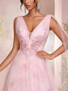 Glamrae 浪漫优雅粉色欧根纱印花 V 领褶皱后背可调节系带连衣裙，搭配 A 字飘逸裙和透明肩部，适合正式场合女士晚礼服（厚重质地）