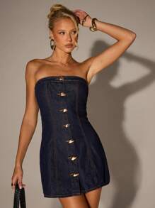 SHEIN Forever 21 女士露肩单排扣休闲牛仔连衣裙/休闲/复古/夏季牛仔/客装/基本款/西式/鸡尾酒会/办公室装/不对称纽扣/深水洗蓝色 - 深色水洗藍 - 查看 7