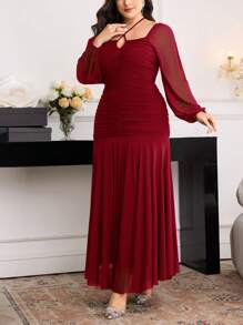 Modelyn Plus Size Elegant Plain Color Ruched Extra Long Dress - Burgundy - View 7