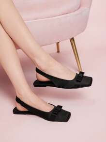 CUCCOO DOLLMOD 女士缎面蝴蝶结绑带方头平底芭蕾鞋，黑色