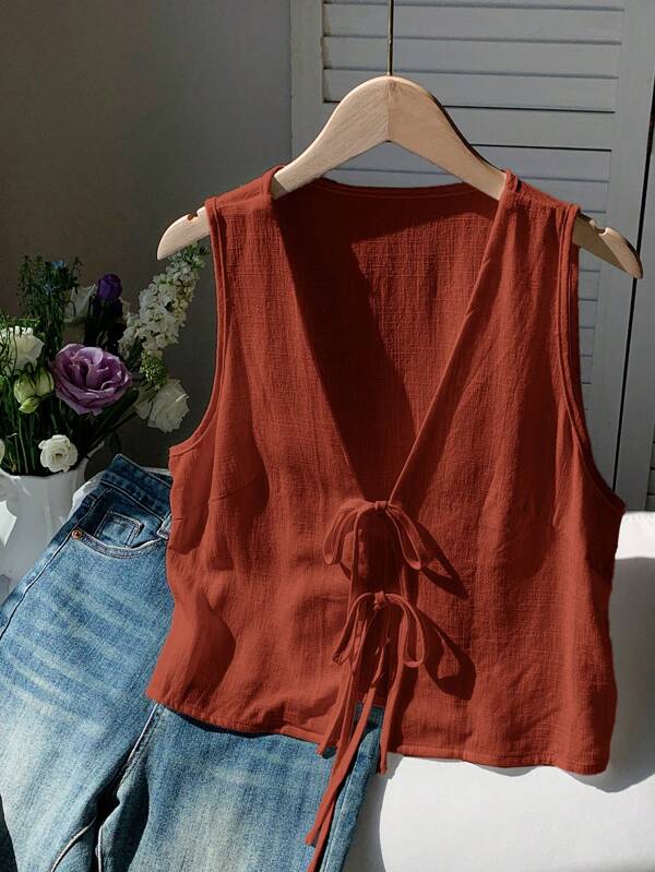 SHEIN EZwear Women's Casual Solid Color Tie-Front Sleeveless Shirt