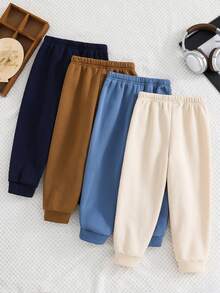 SHEIN 4-częściowy zestaw młodzieżowy dla chłopców, wygodny, modny, prosty i praktyczny, dopasowujący się do każdego stroju, z dekoracją Zhangzai, miękki, wygodny, gruby, spodnie, zestaw szkolny dla chłopców, pasujące do rodziny, na przyjęcie urodzinowe, odpowiedni do codziennego życia, odpowiedni do szkoły, odpowiedni do podróży, odpowiedni do uprawiania sportu, odpowiedni na jesień i zimę